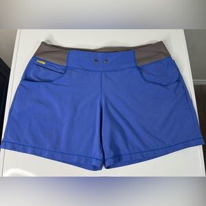 Lole Blue and Gray Athletic Shorts with Mid-Rise Waist